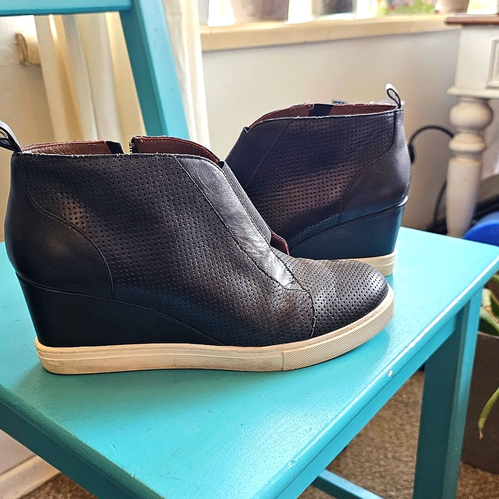 Polo Wedge Tennis Shoes